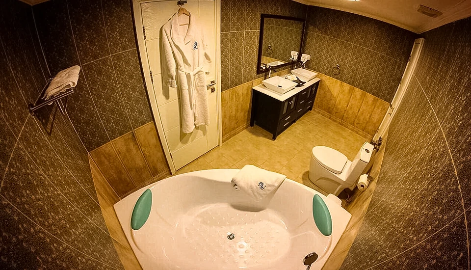 هتل ترنج کیش